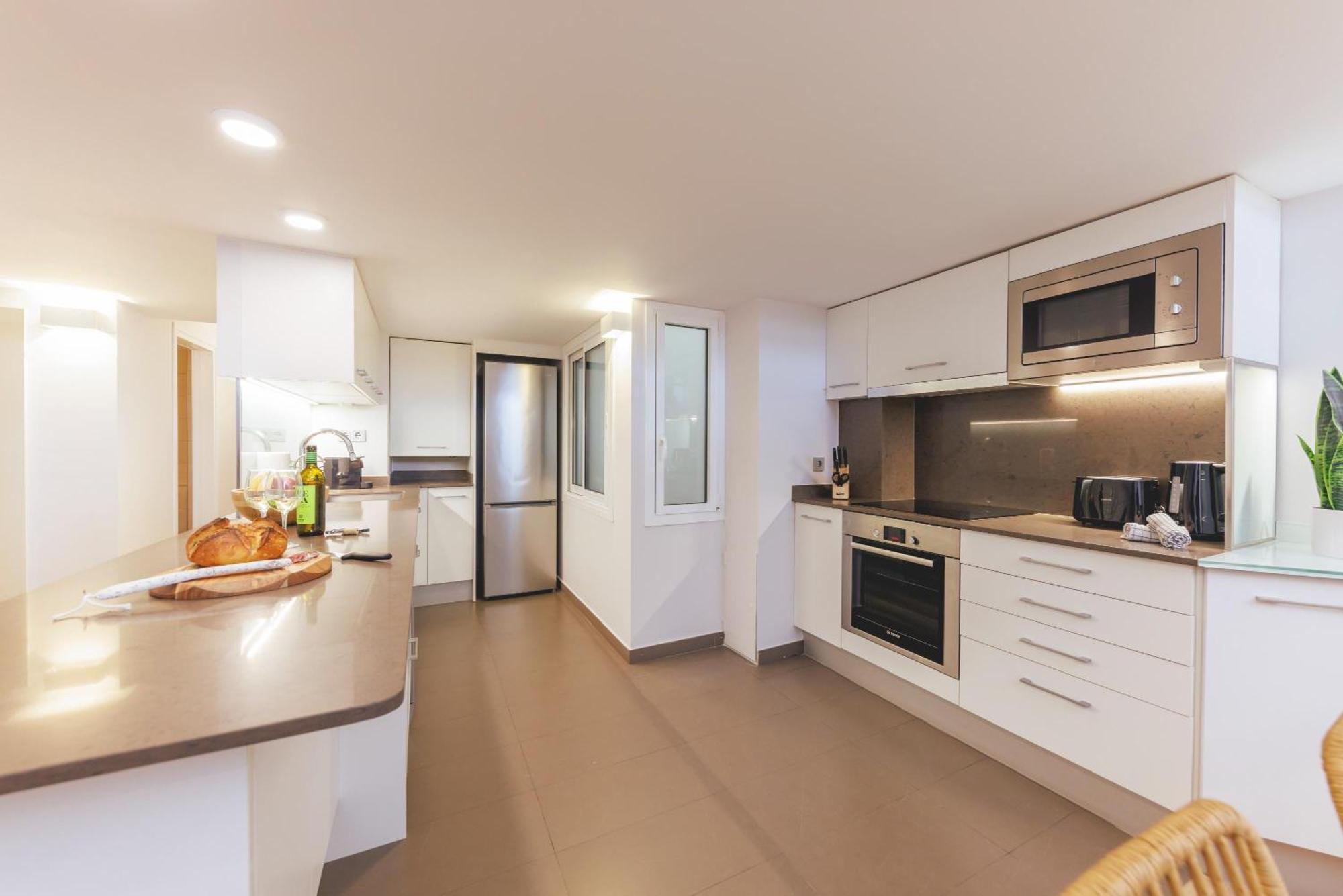 Bravissimo Hortes, 3-Bedroom Centre Apartment Gerona Exterior foto