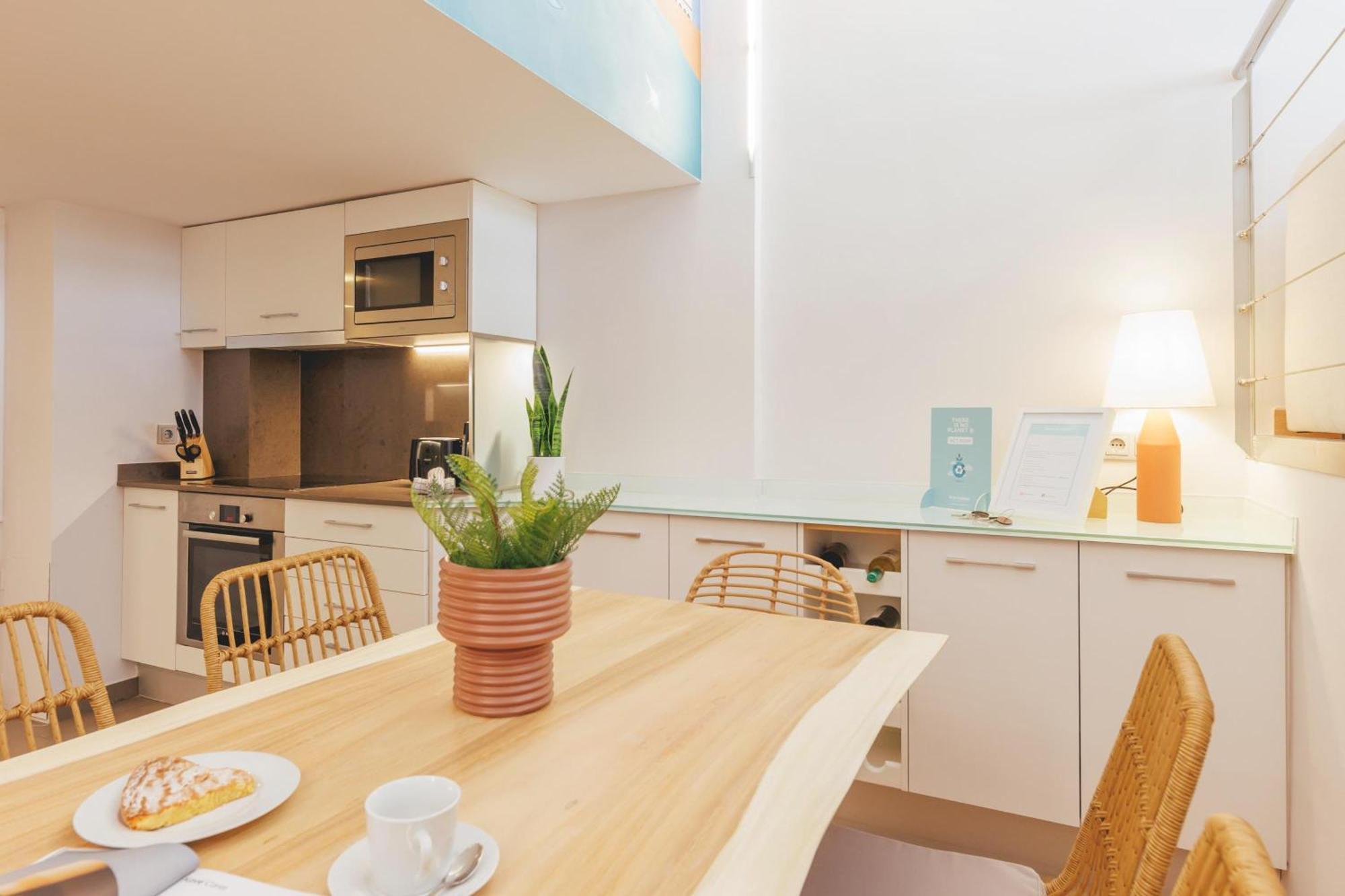 Bravissimo Hortes, 3-Bedroom Centre Apartment Gerona Exterior foto